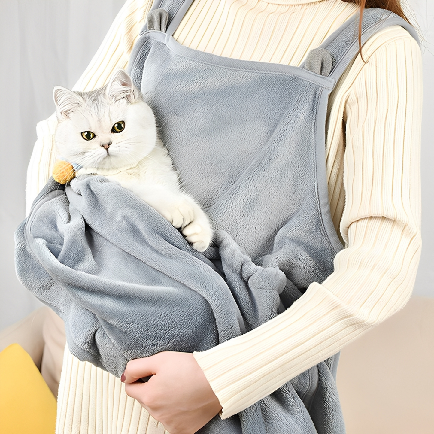 AproNest - Pluche Draagbare Kattenhouder