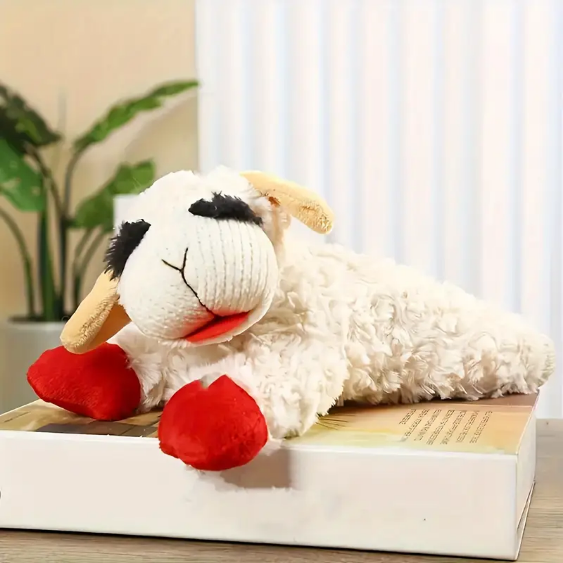 SnuggleSheep - Knuffelbaar Squeaky Hondenspeeltje