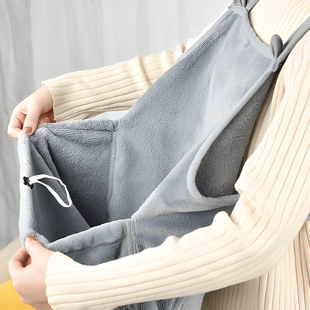 AproNest - Pluche Draagbare Kattenhouder - Mivero