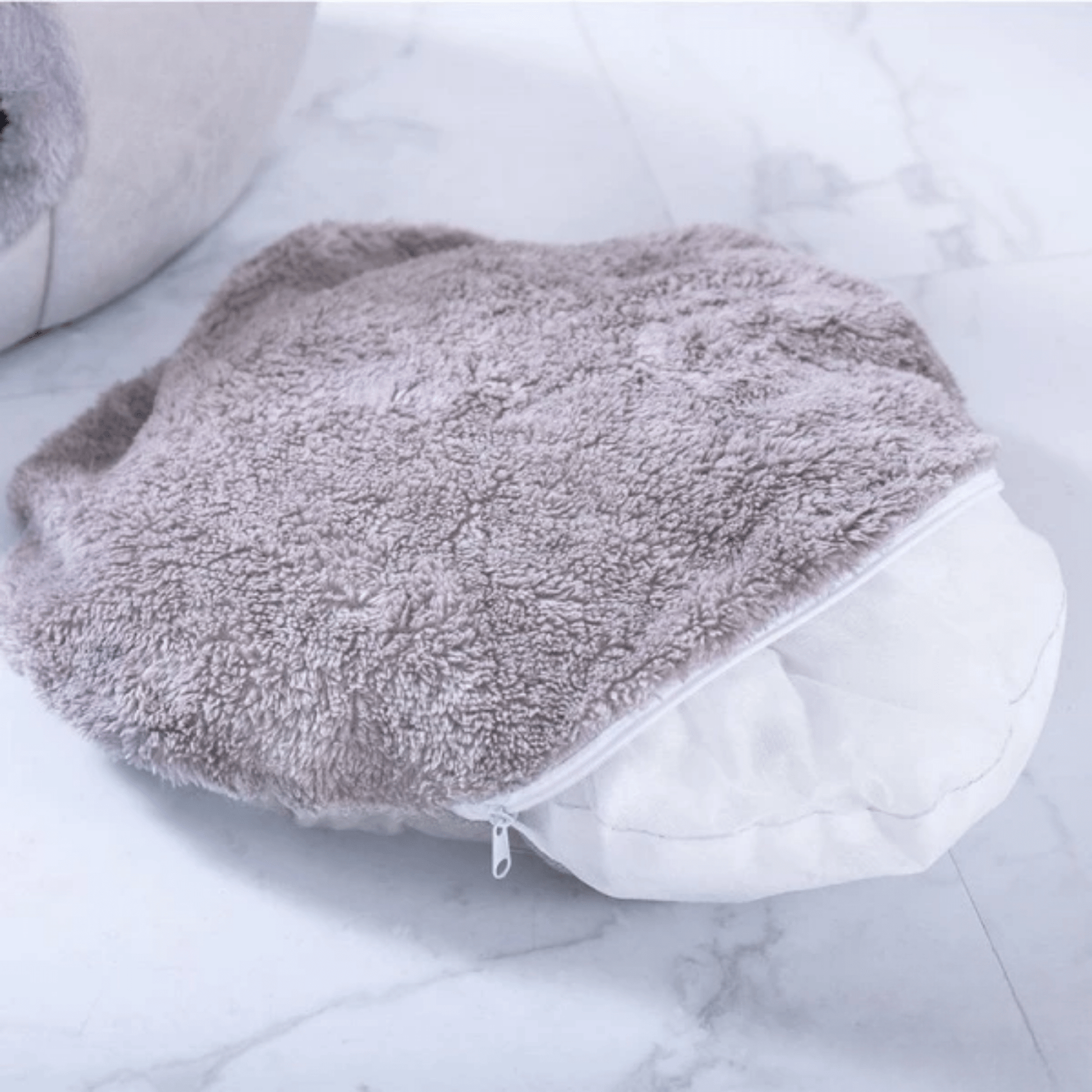 PurrNest - Isolerende Pluche Kattenhol - Mivero